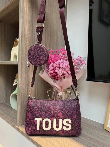 Tou*s Handbags-135-1