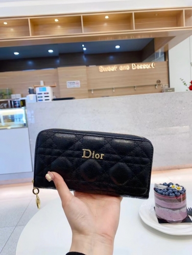 Dio*r Wallet-240415-BX2085