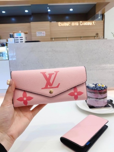 L*V Wallet-240415-BX2093