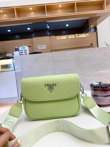 Prad*a Handbags-240415-BX2000