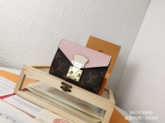 AAA-L*V Wallet Purse-OM0414