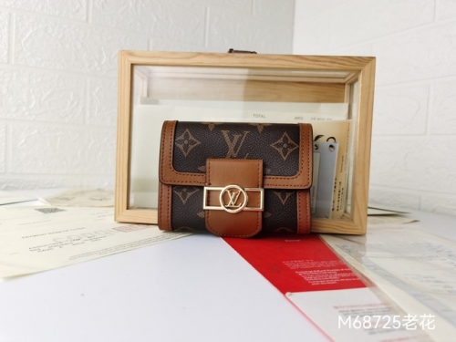 AAA-L*V Wallet Purse-OM0432