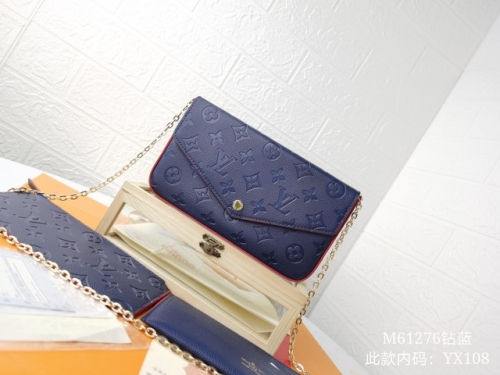 AAA-L*V Wallet Purse-OM0512