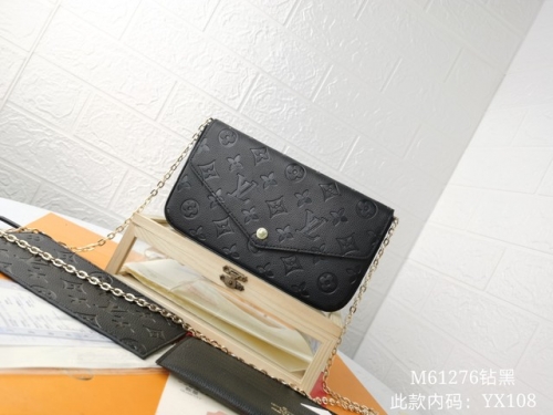 AAA-L*V Wallet Purse-OM0511