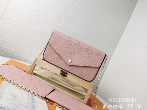 AAA-L*V Wallet Purse-OM0513