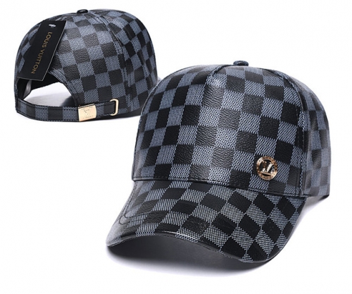 L*V Hat *Cap-240628-YM0427