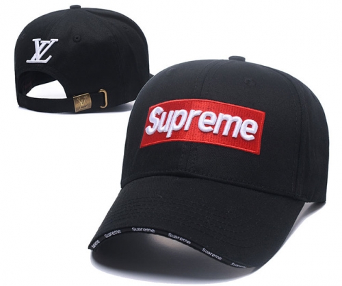 L*V Hat *Cap-240628-YM0463