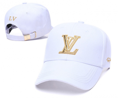 L*V Hat *Cap-240628-YM0455