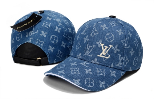 L*V Hat *Cap-240628-YM0432