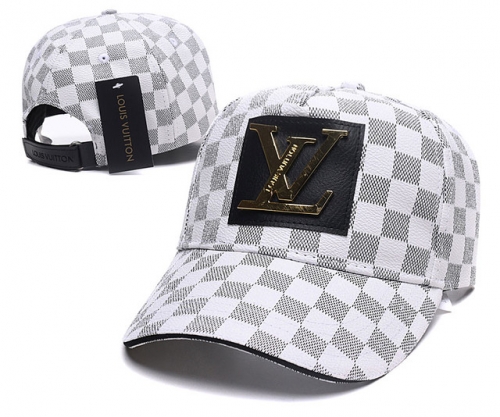 L*V Hat *Cap-240628-YM0437