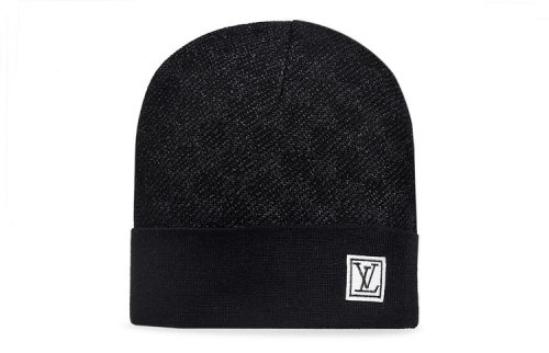 L*V Hat *Cap-240628-YM0383