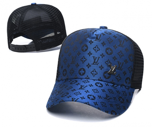 L*V Hat *Cap-240628-YM0409