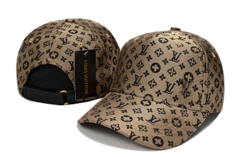 L*V Hat *Cap-240628-YM0448