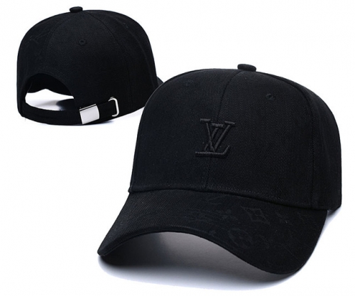 L*V Hat *Cap-240628-YM0398