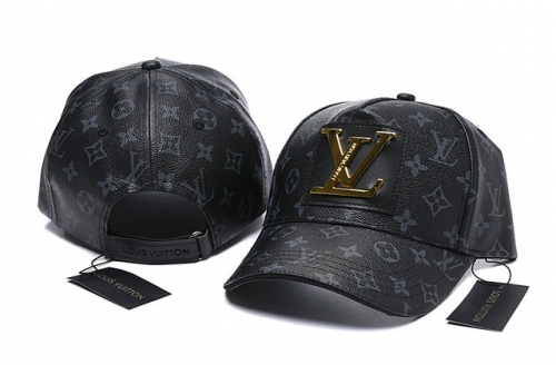 L*V Hat *Cap-240628-YM0439