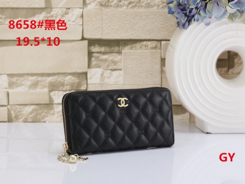 Chane*l Wallet-240727-OM0833