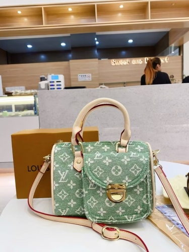 L*V  Handbags-240920-BX3329