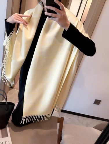 Scarf-VXH241108-S0397