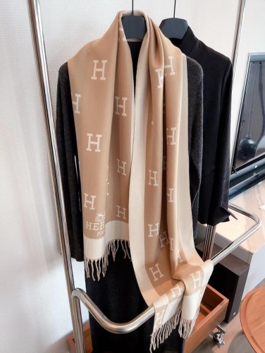 Scarf-VXH241108-S0011