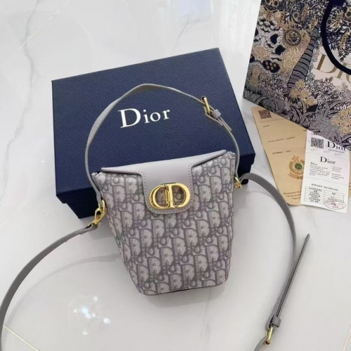 Dio*r  Handbags-240114-BX5301