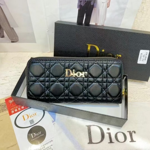 Dio*r Wallet-240823-OM1021