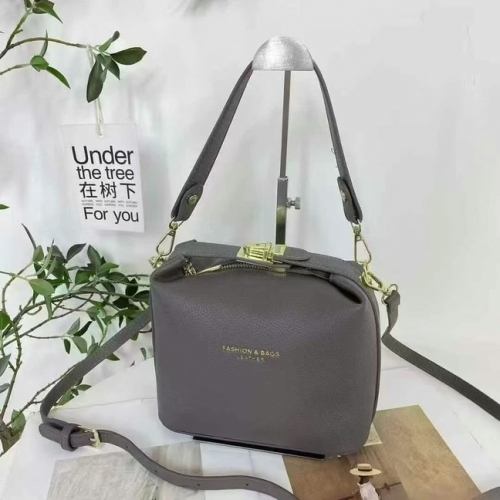 Fend*i Handbags-240416-BX6673