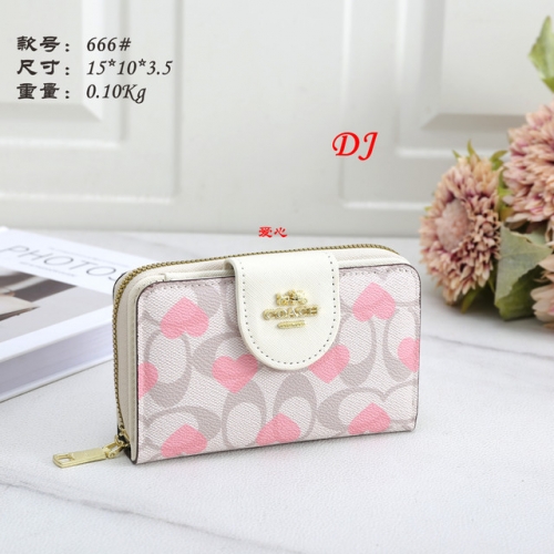 Coac*h Wallet-250420-OM1931