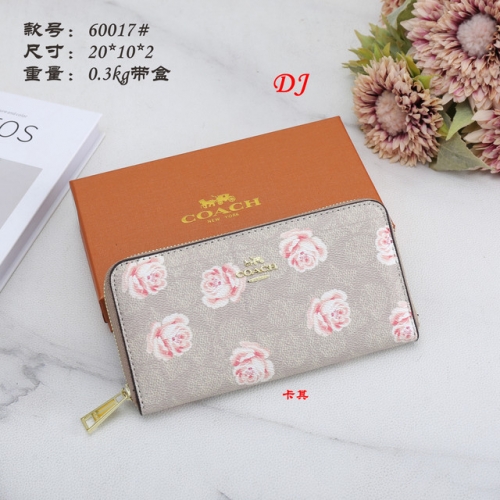 Coac*h Wallet-250420-OM1950