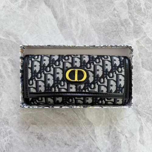Dio*r  Wallet-260304-XX026465