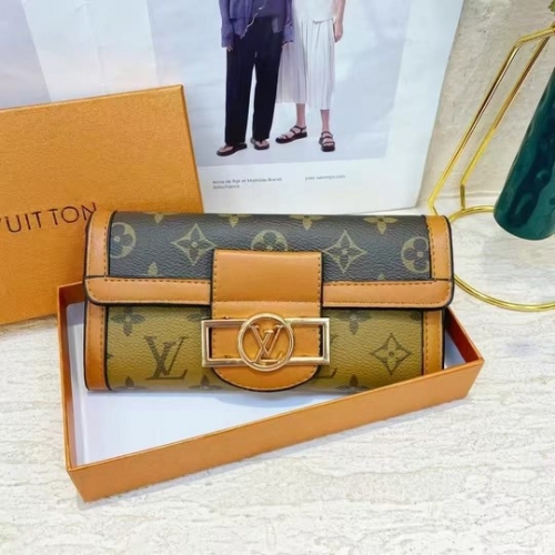 L*V  Wallet-260309-XX03128