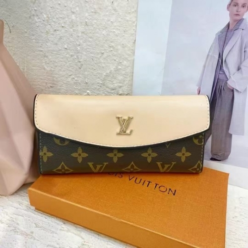 L*V  Wallet-260309-XX03126