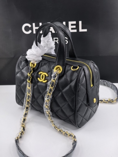 AAA-Quality  Chane*l  Handbags-260601-QQ00686