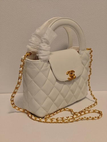 AAA-Quality  Chane*l  Handbags-260601-QQ00645