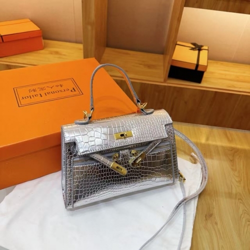 Herme*s Handbags-260623-XX12421