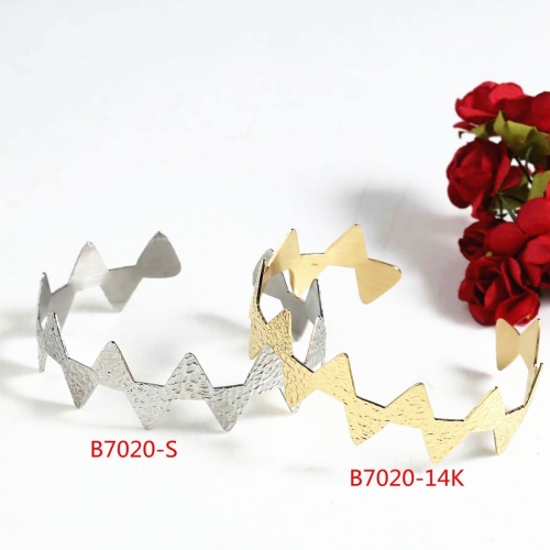 Stainless Steel Bangle B7020-14K