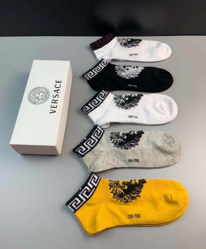 5 pairs Sock with box SK017