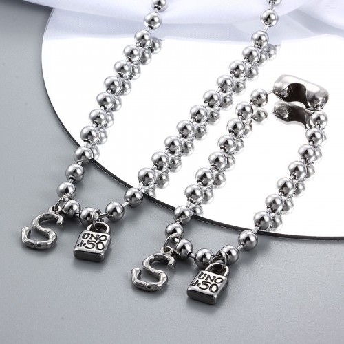 Stainless Steel Uno de 50 Jewelry Set ZH210927-Leter SS