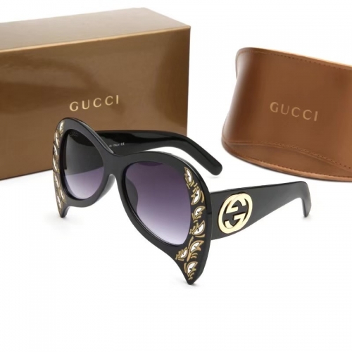 Gucc*i Sunglass With Case Q1243-15 (5)