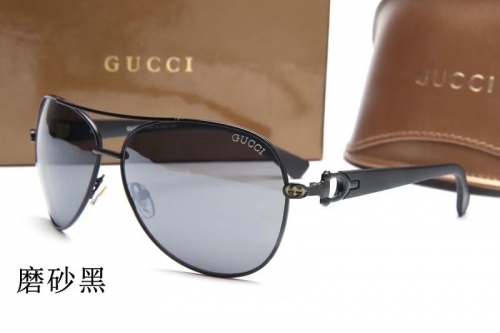 Gucc*i Sunglass With Case Q1318-14 (4)