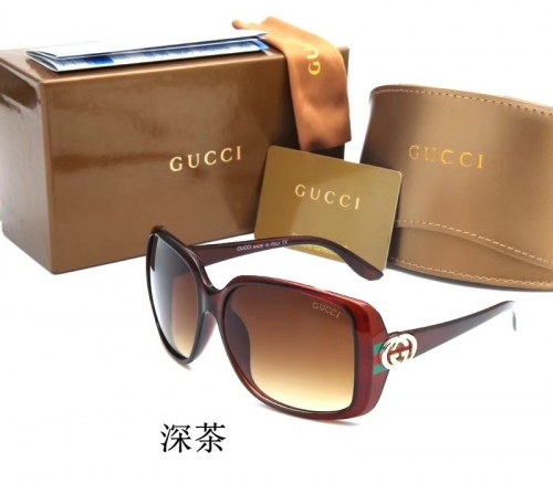 Gucc*i Sunglass With Case Q3166-10 (5)