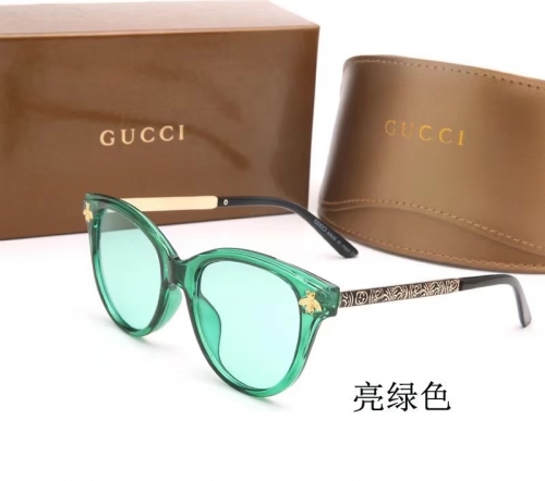 Gucc*i Sunglass With Case Q0521-15 (3)