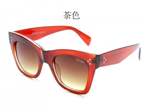 Celin*e Sunglass With Case Q41755-12 (1)