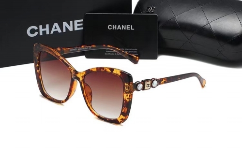 Chane'l Sunglass With Case  Q9446-15 (4)