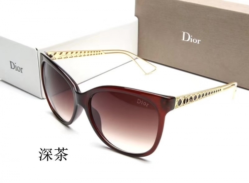 Dio'r Sunglass With Case  Q003-15 (3)