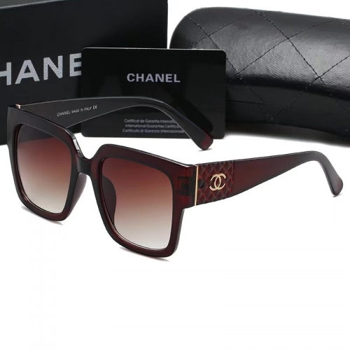 Chane'l Sunglass With Case  Q9399-13 (4)