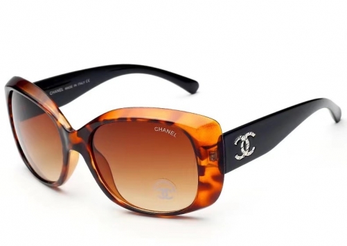 Chane'l Sunglass With Case  Q9925-13 (5)