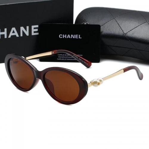 Chane'l Sunglass With Case  Q5366-15 (3)