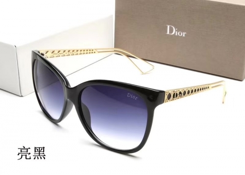 Dio'r Sunglass With Case  Q003-15 (6)