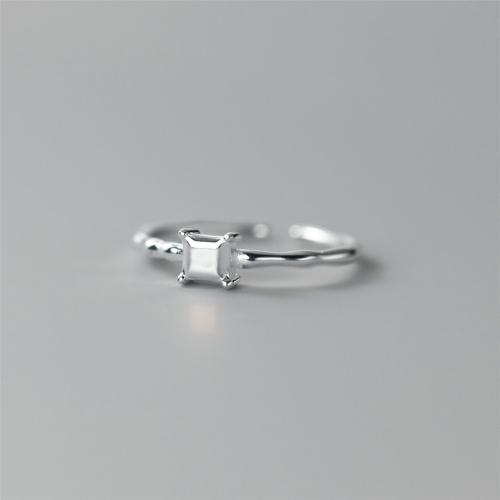 925 Silver Ring R00016-16 (1)