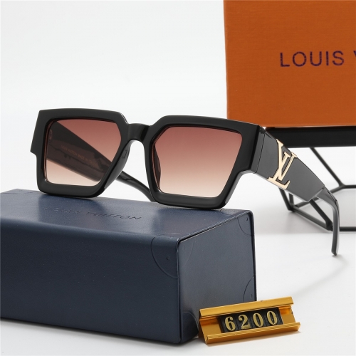 Sunglass with case Q220527-QL6200 (2)